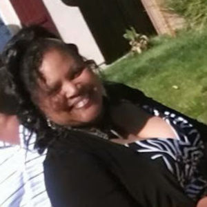 Meet your Posher, Cynthia